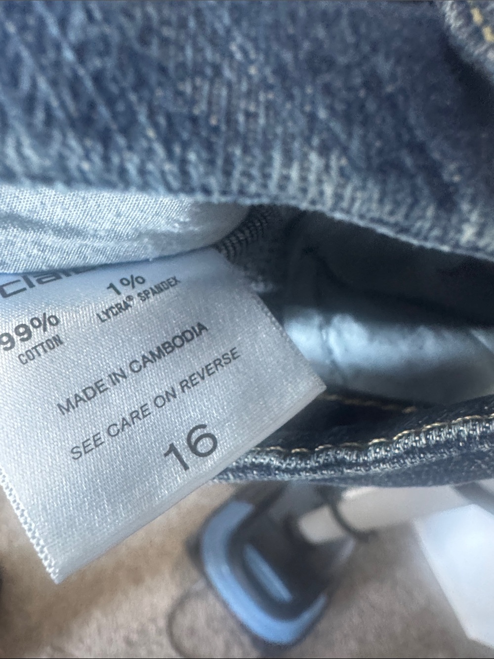 Liz Claiborne Dark Indigo Classic Fit Denim Shorts - Picture 3 of 4